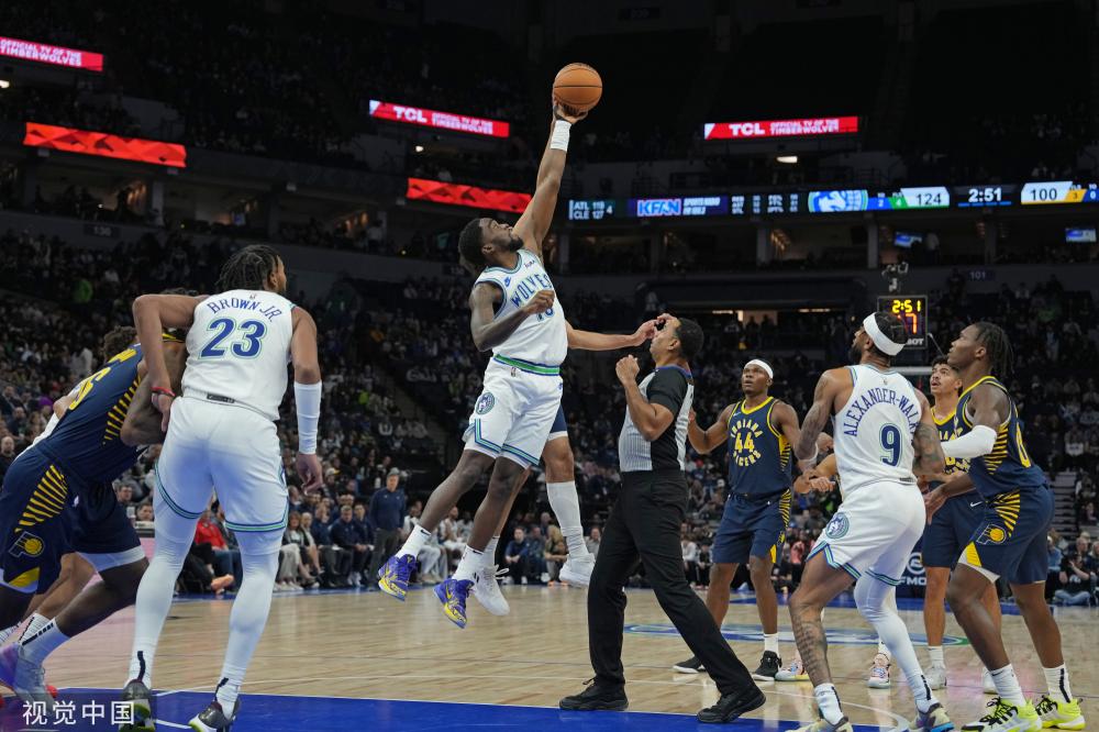 赛道上演了 赛道上演了